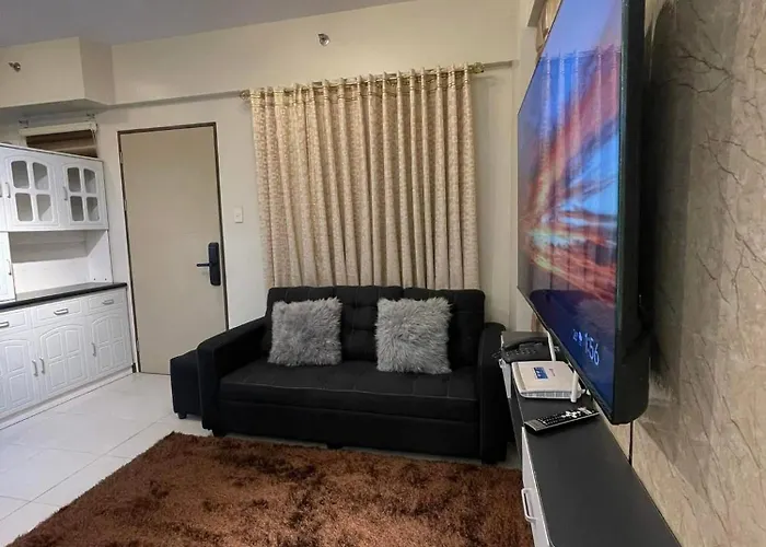 Two Bedroom With Balcony Pasig 5*