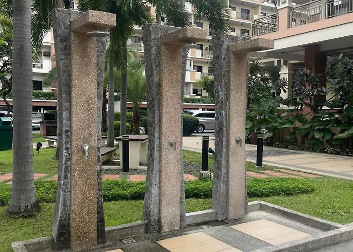Two Bedroom With Balcony Pasig 5* Manila